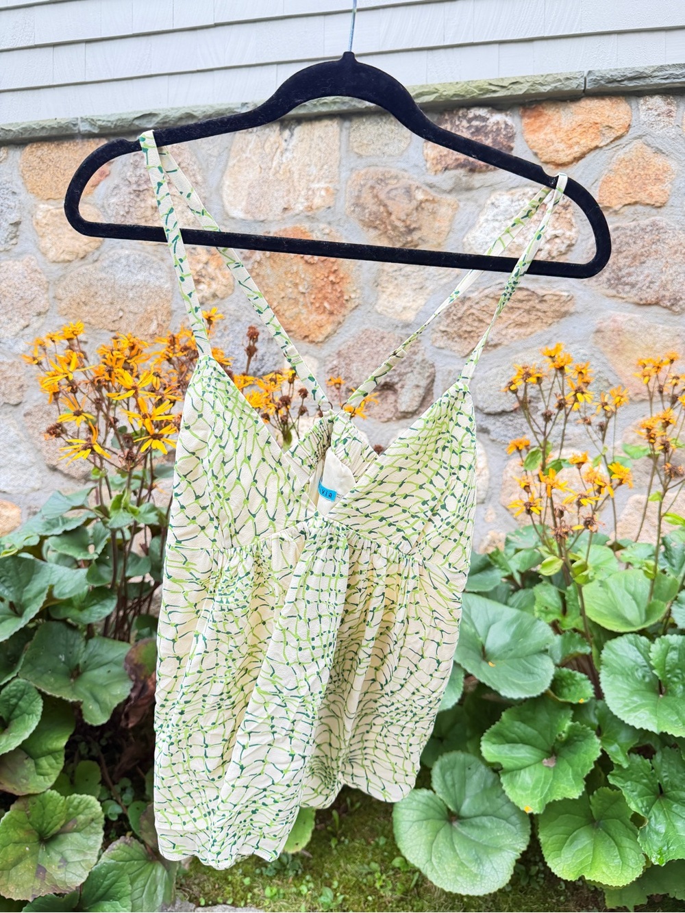 Alice + Olivia Light Green Patterned Spaghetti-Strap Camisole